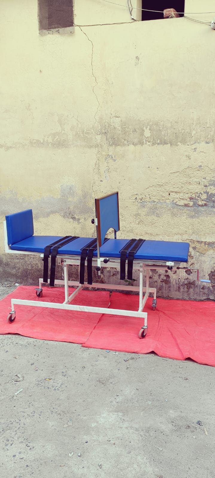 Manual Tilt table - Image 2